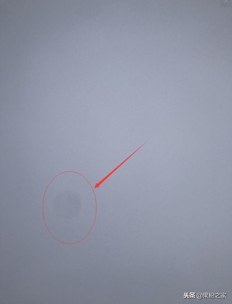 iphone有黑斑会扩散吗,iphone相机有黑斑有什么影响