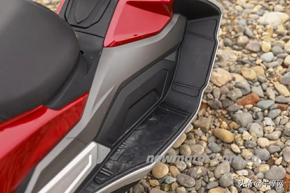 大阳v锐adv350试驾评测,汽车级驾乘体验