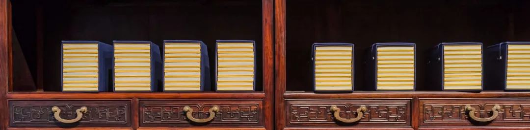 最适合挂书房的对联,书房装裱对联效果图