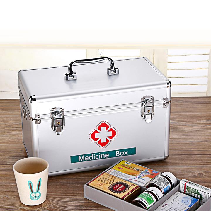 台风天遛狗太不友好了,台风天出门遛狗