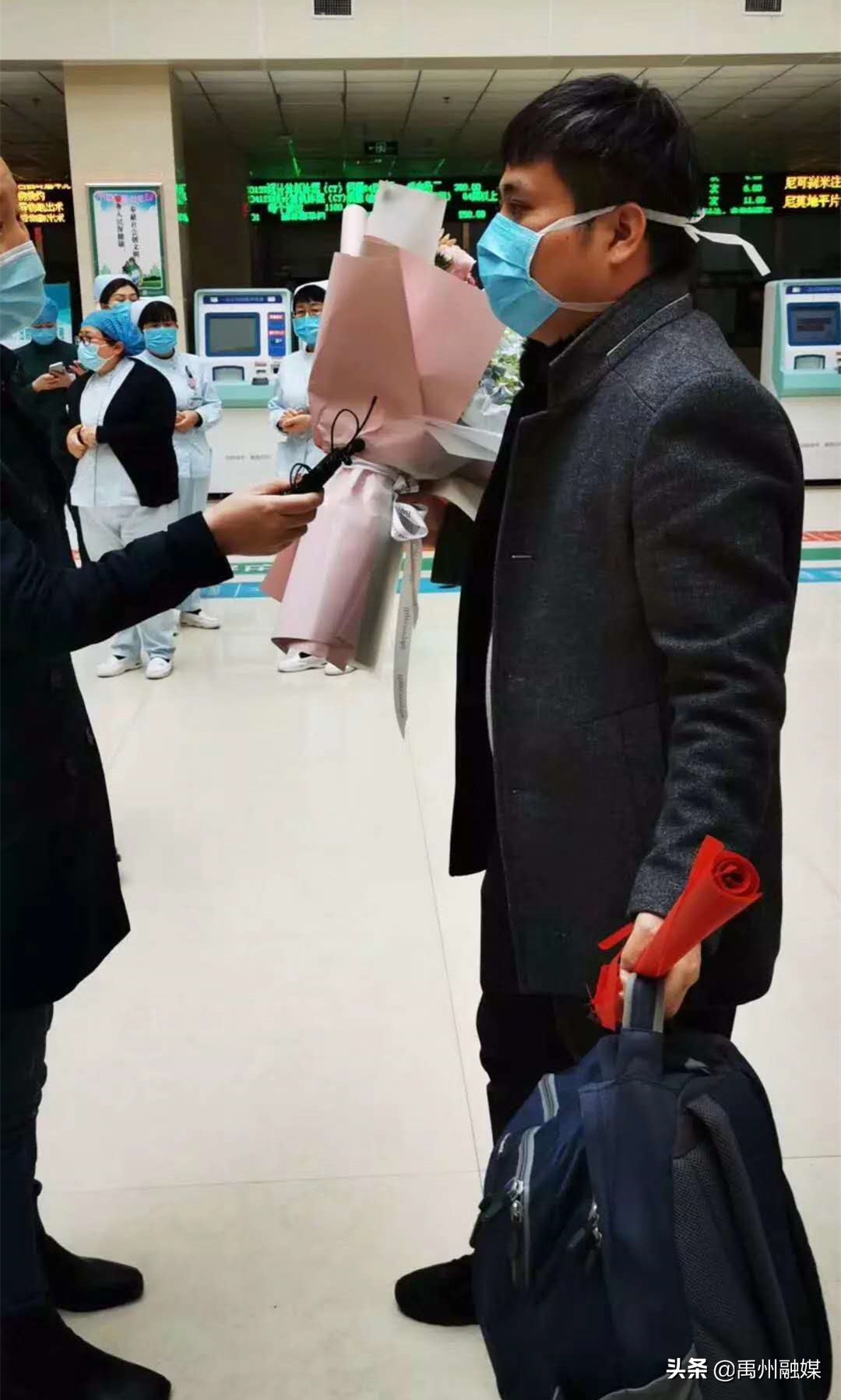 “我愿意”！这就是“白衣战士”的宣言，每个人为之动容