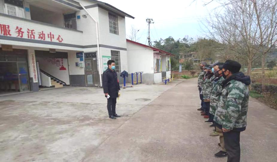 让党旗飘扬在抗疫路上,党旗飘扬党员一线抗疫