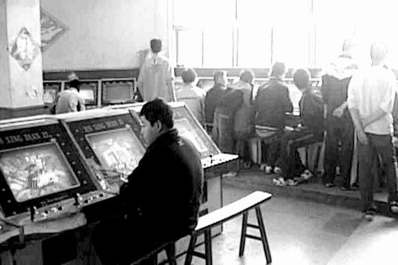 【老架唠游戏——学生时代泡在游戏厅的日子】