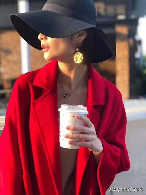 矮个子应该如何选大衣的长度,小个子大衣怎样穿出大气场