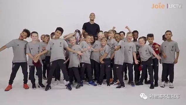 10月11日利物浦日报：1.9亿镑+30万周薪利物浦敢签桑乔吗？