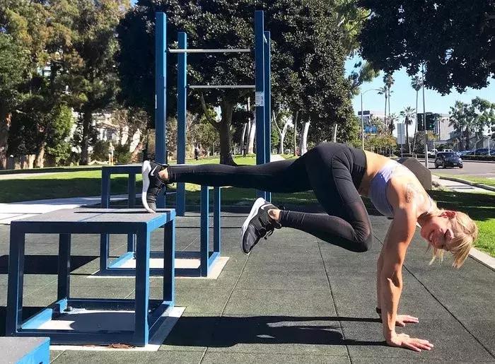 人身材瘦小是什么原因,人很瘦但是脸很大怎么办