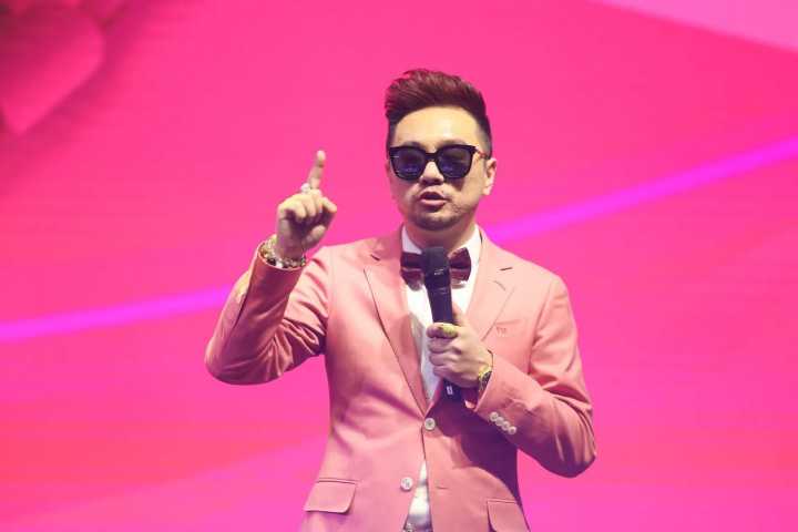 中科特膳背影哥简介,大佬背影哥