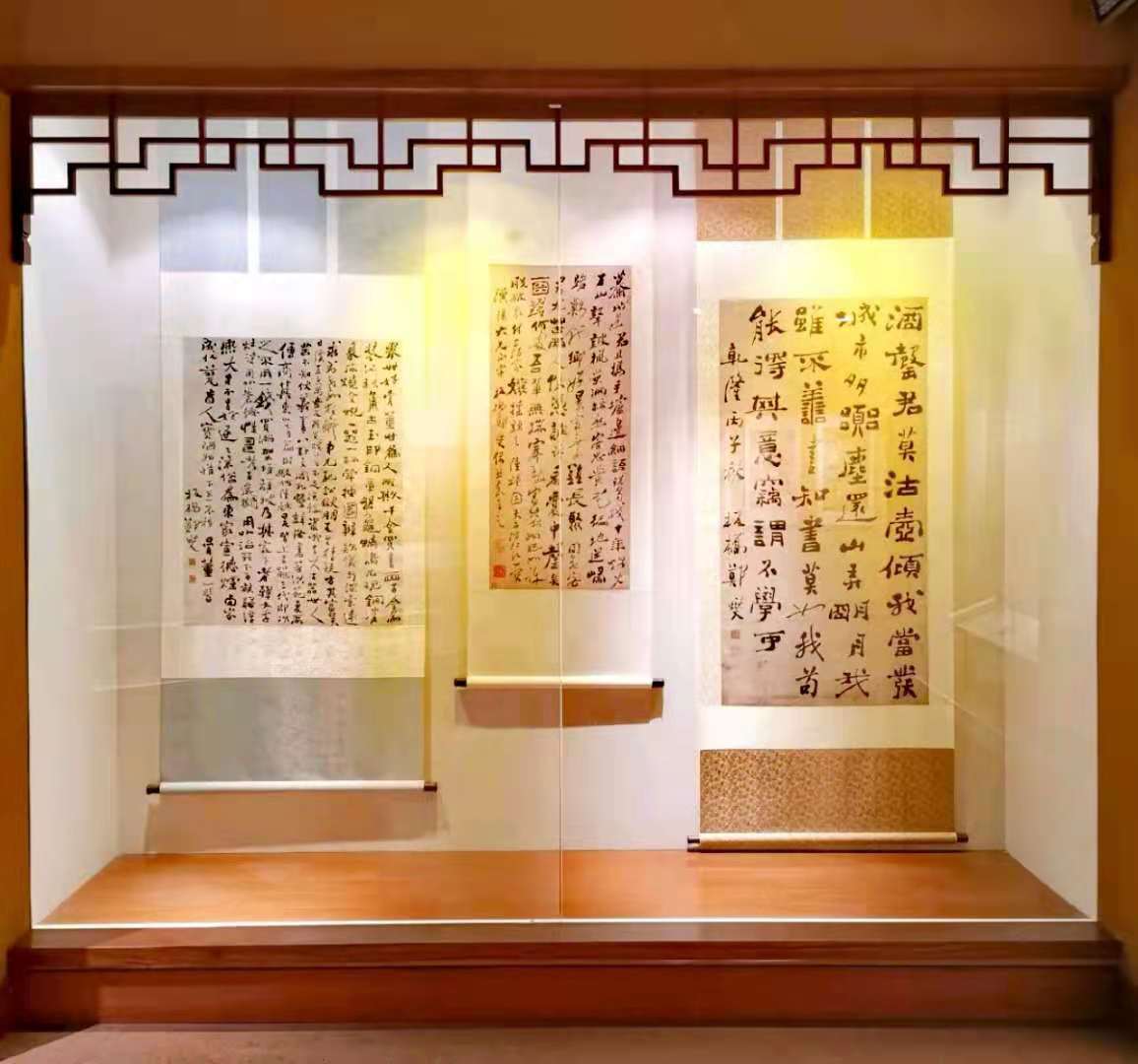 郑板桥诗书画被称为三绝,糊涂县令清官郑板桥