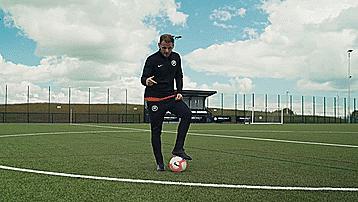 职业球员常用的转身,三种基本转身过人