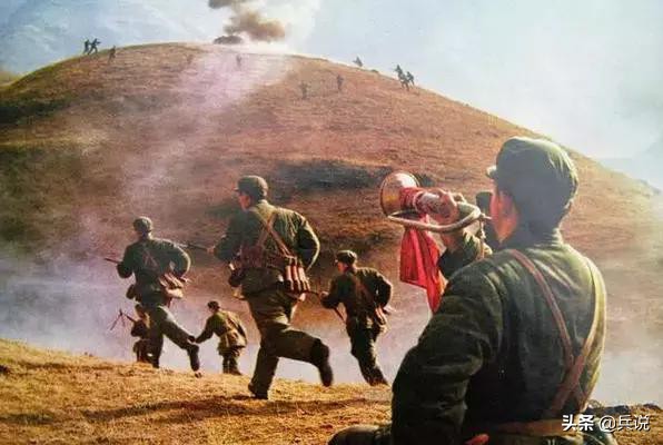 联军最怕什么兵器,一名志愿军吹冲锋号吓退联军