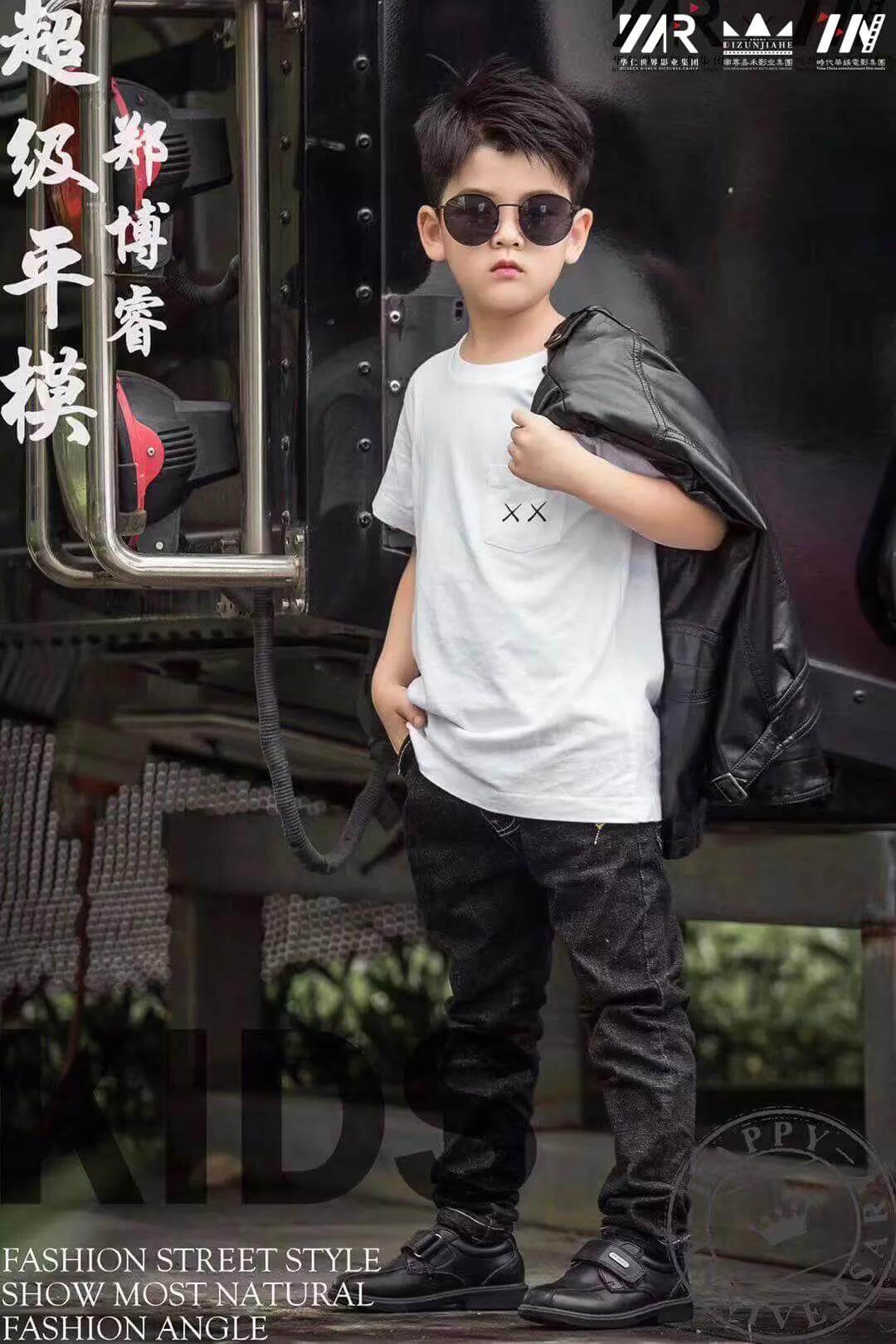 鏃朵唬鍗庡ū灏戝効妯＄壒璇惧爞,鏃朵唬鍗庡ū灏戝効妯＄壒鑰佸笀