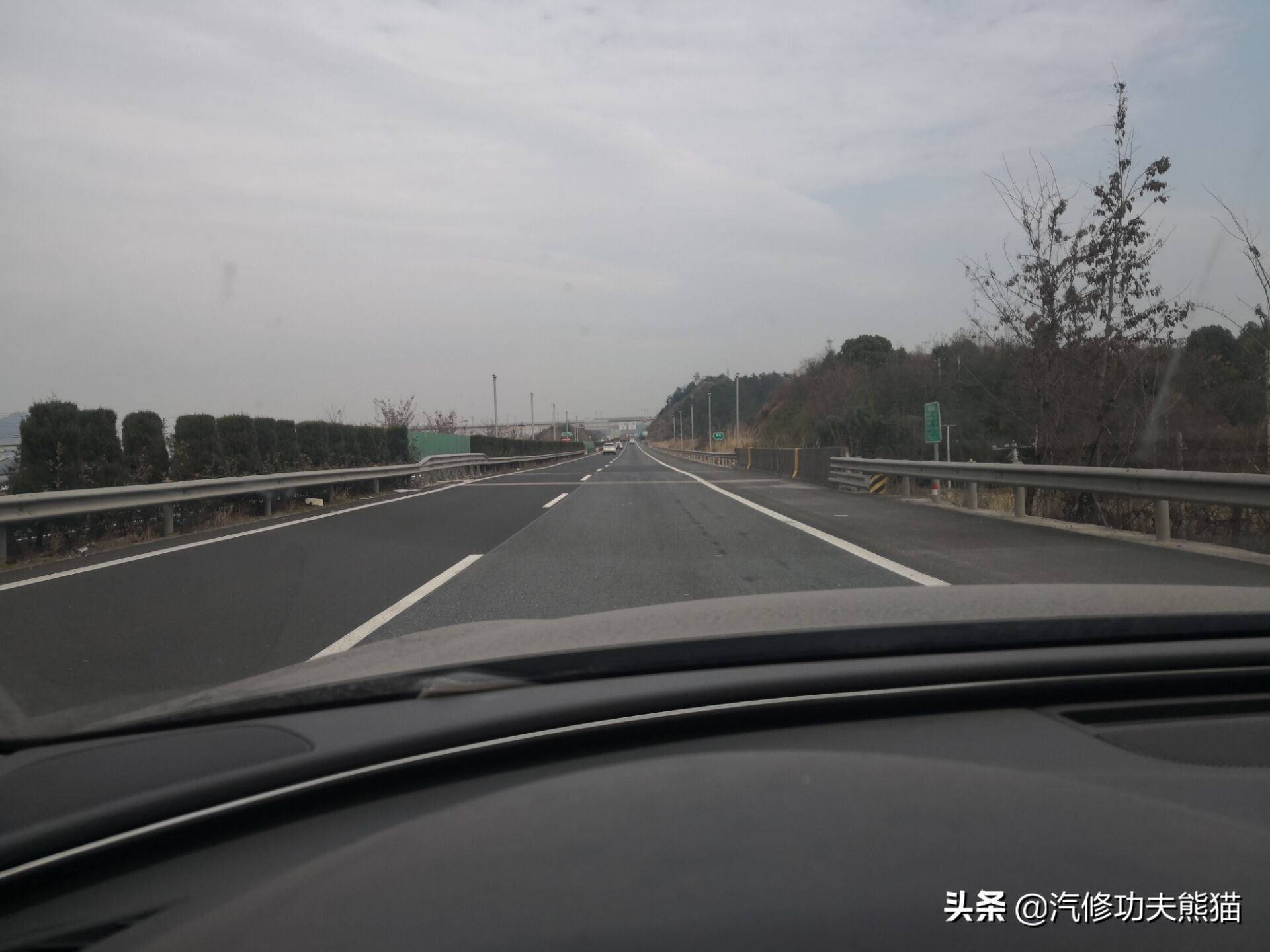 为什么都说奥迪a6l烧机油,奥迪a6l2.4烧机油原因分析