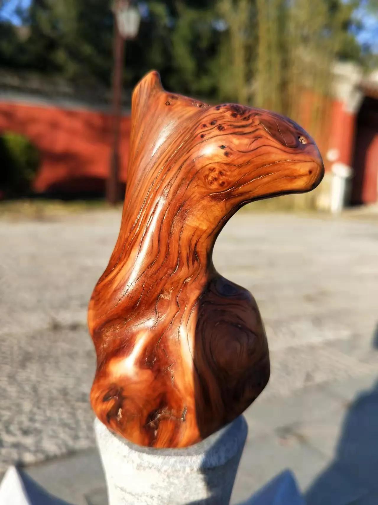 怎么盘玩琥珀木手把件,怎样盘玩榆木把件