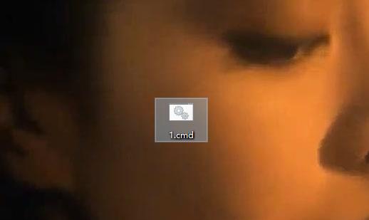 u盘中的隐藏文件怎么显示出来,u盘里的文件隐藏了怎么恢复正常