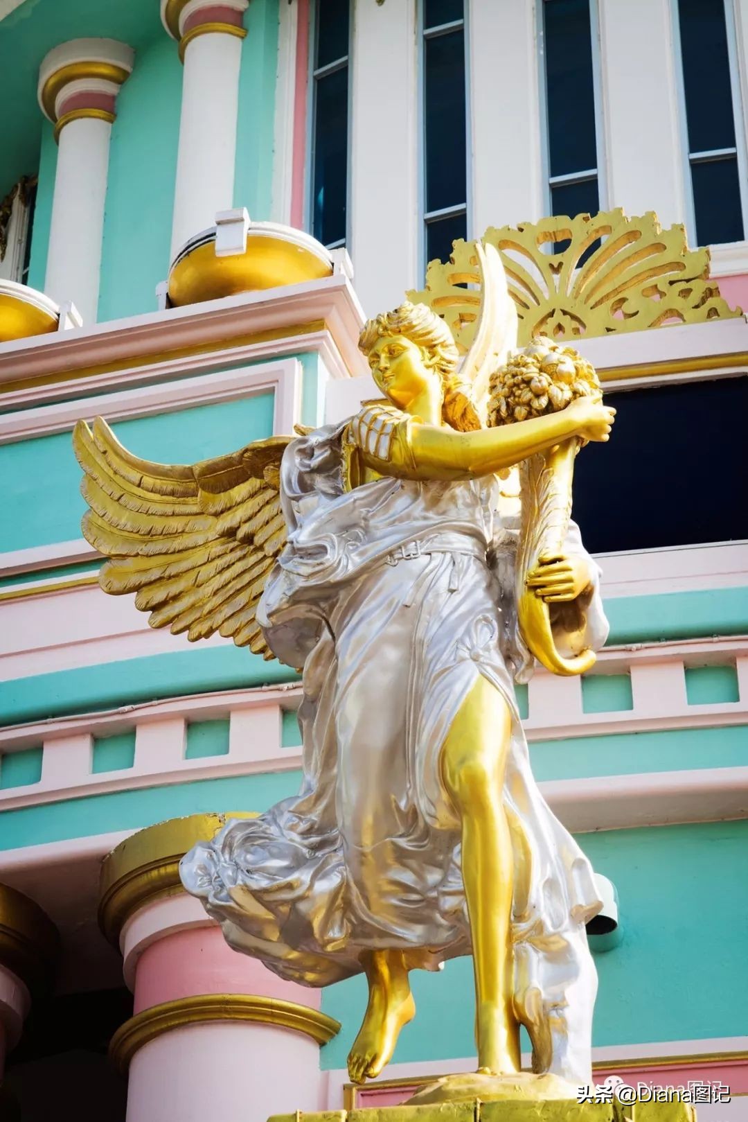 泰好时光Day5I神殿寺祈福安康富贵屋金碧光辉