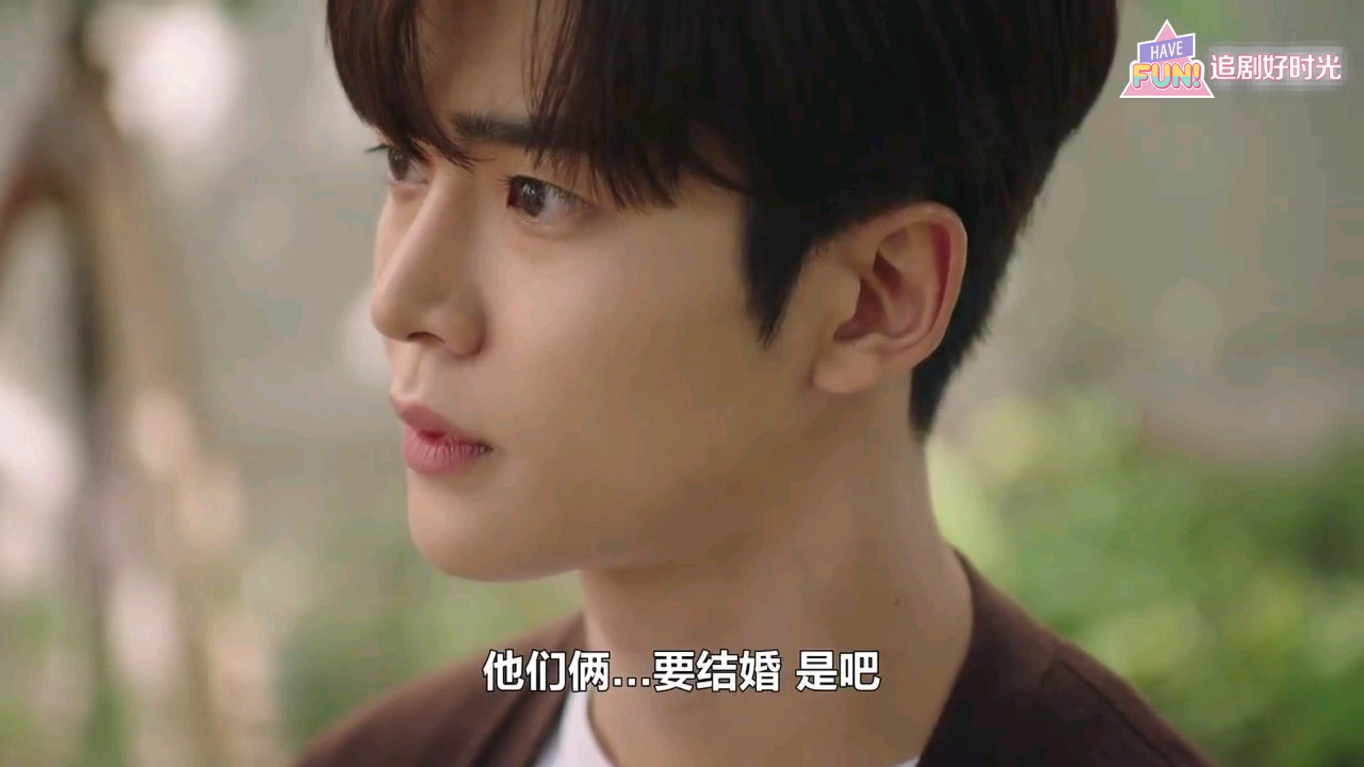 先辈请不要涂那支口红高甜,先辈请不要涂口红好看吗