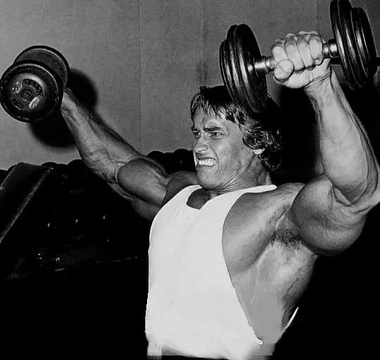 健身过程中长出了生长纹该怎么办,不合理健身导致手臂生长纹怎么办