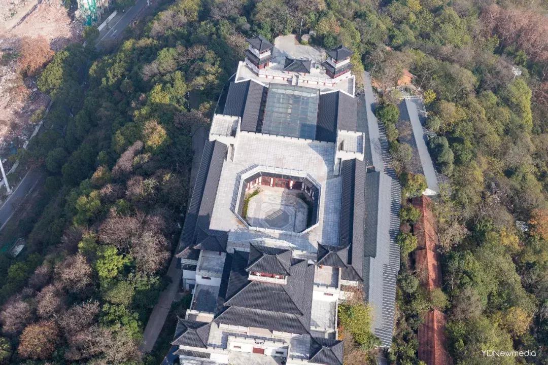 浜氭床鏇剧粡绗竴楂樺,浜氭床绗竴妗呮潌