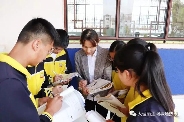 剑川山师华清民族中学收费标准,剑川山师华清民族中学放假