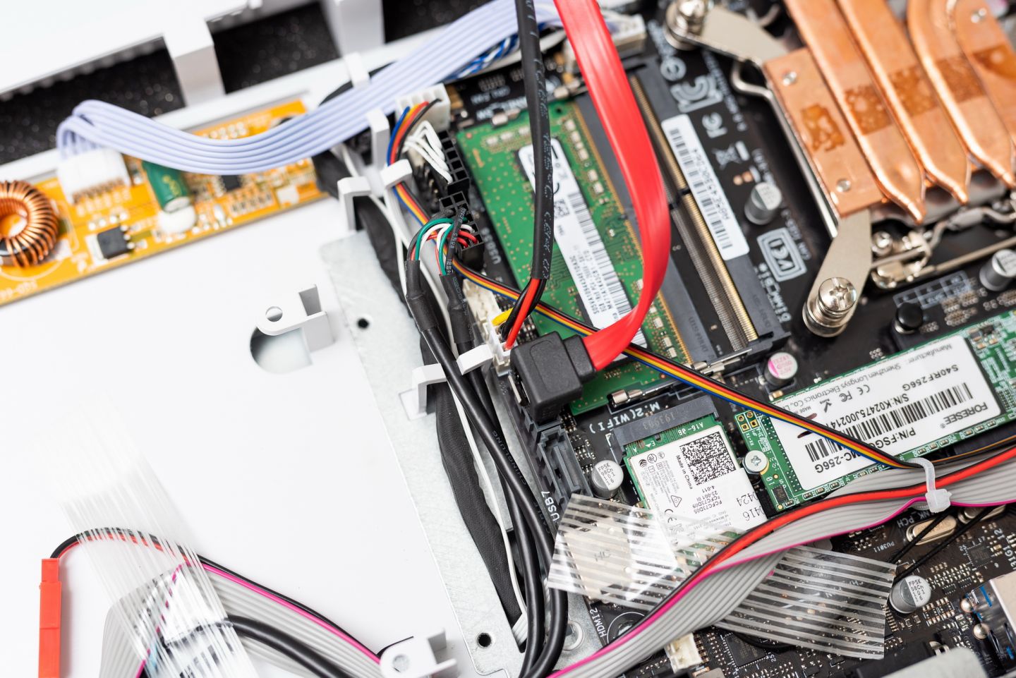 性价比的一体机体验怎样？HKC蚂蚁电脑