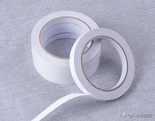 原来去除胶带残留印记这么简单,清除粘胶痕迹的好方法图片