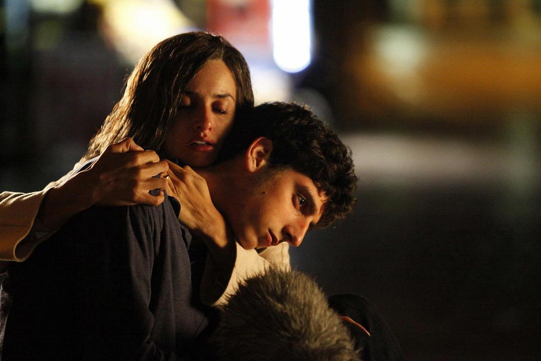 当你被他人孤立了怎么办,当你被别人孤立的时候你该怎么做