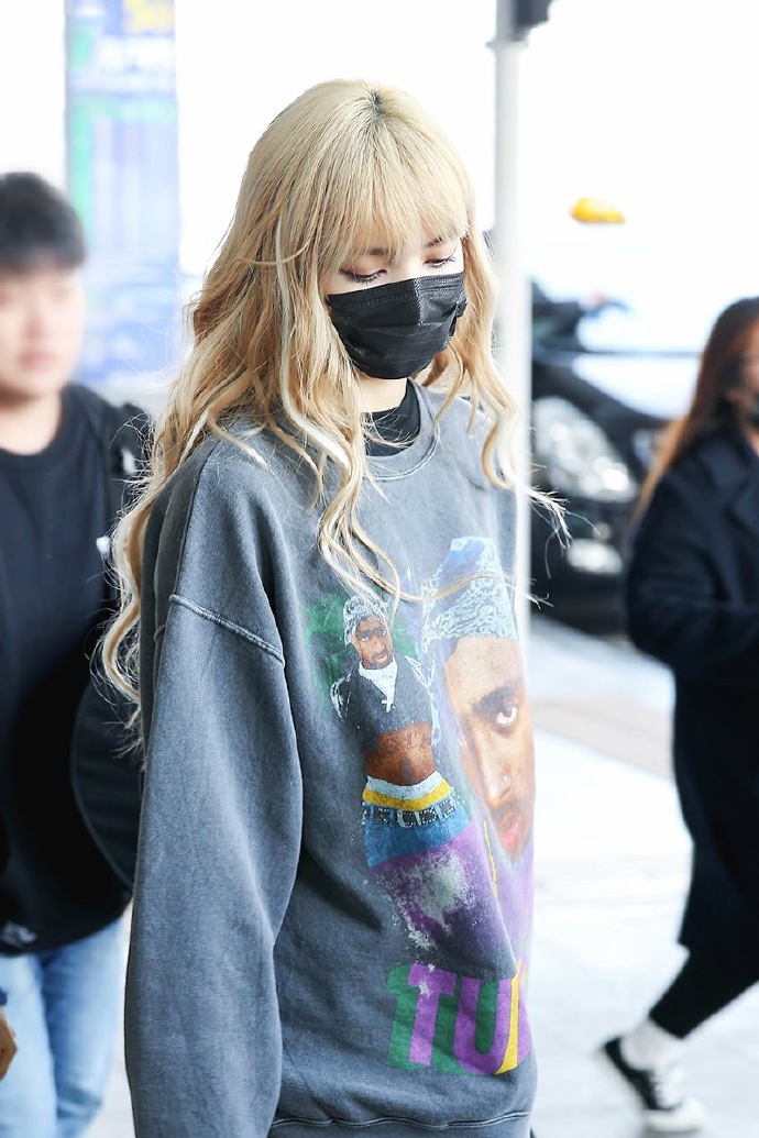 韩国女团jennie穿搭,女团直发发型jennie