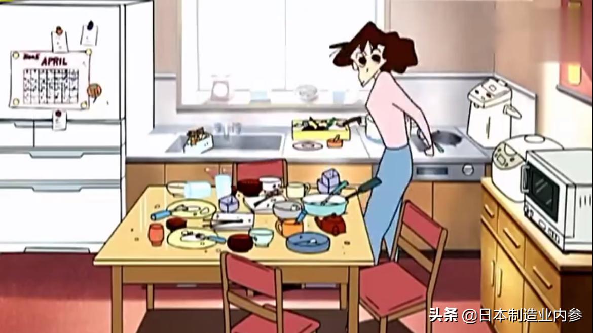 日本零食巨头年销百亿的爆品思路：把25年前的过气产品挖出来，拍拍土，重头卖个好价钱