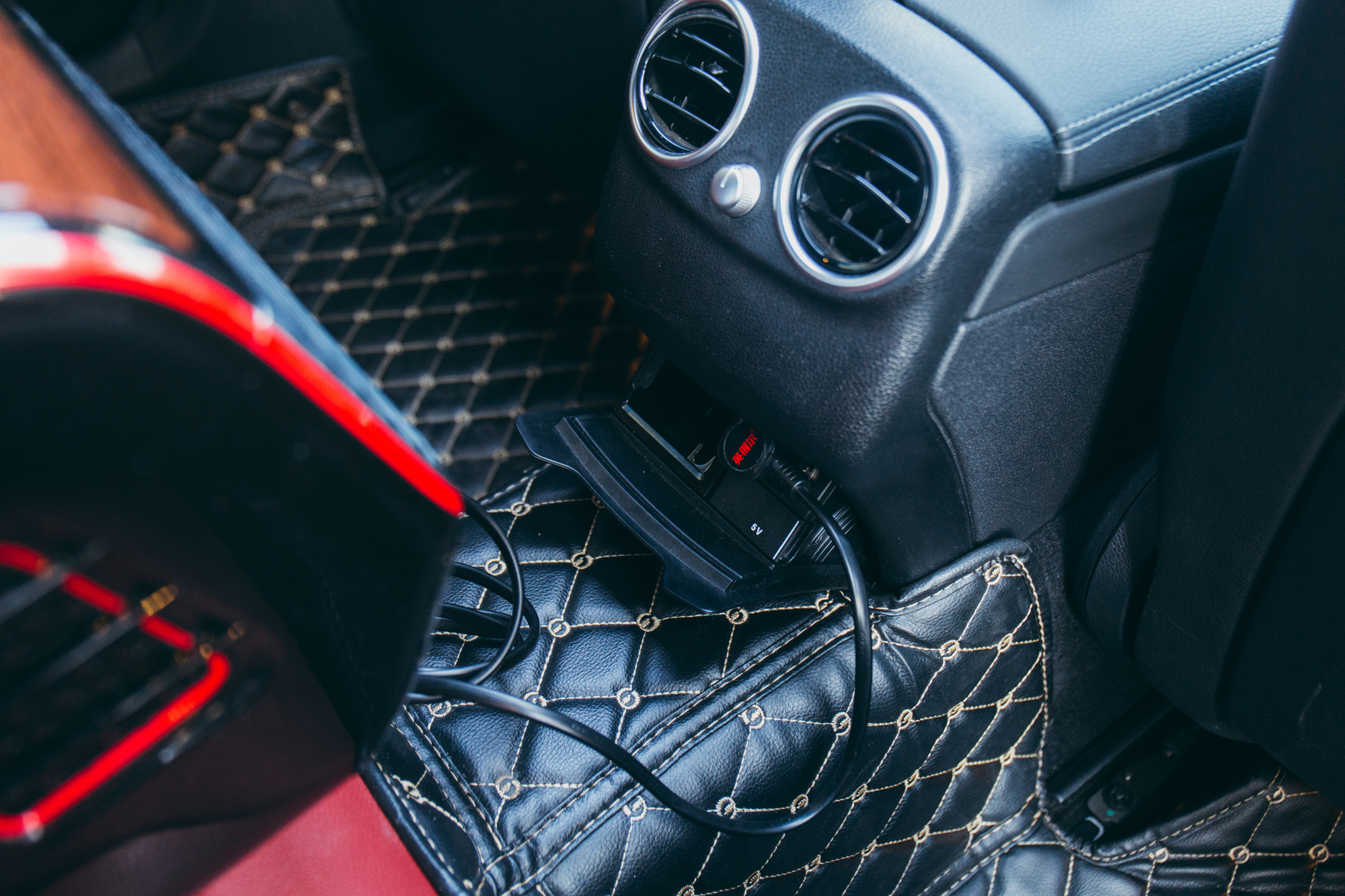 外出车内好物,自驾游车里哪些是必备品