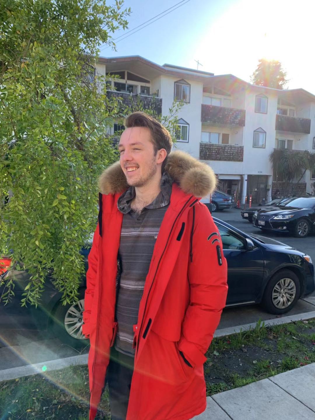 波司登网红羽绒服,刷屏海外的神仙波司登