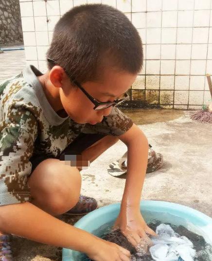 女学生家里进小偷,宿舍进小偷怎么办