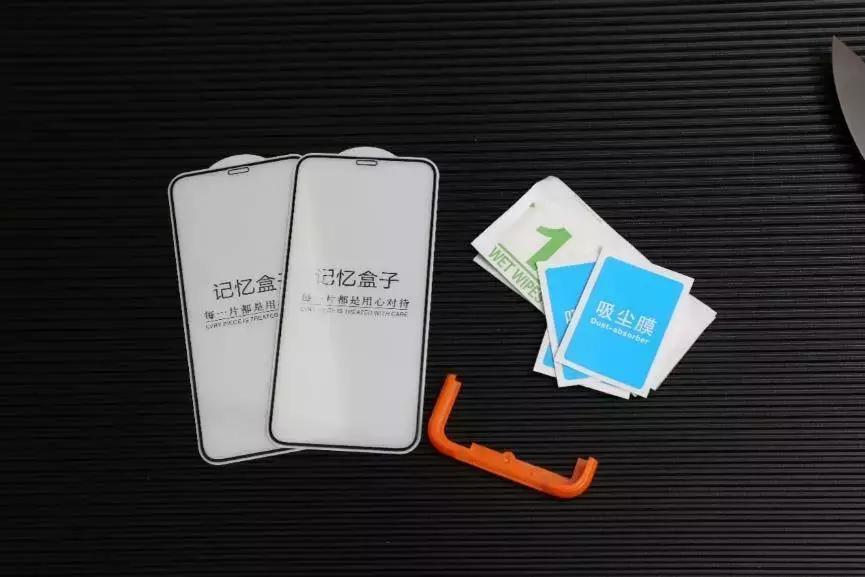 如何把手机的钢化膜拆下来,苹果手机钢化膜贴膜神器教程