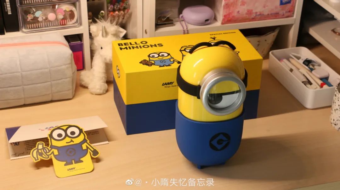 凌美环球影城联名钢笔,环球影城小黄人联名手办