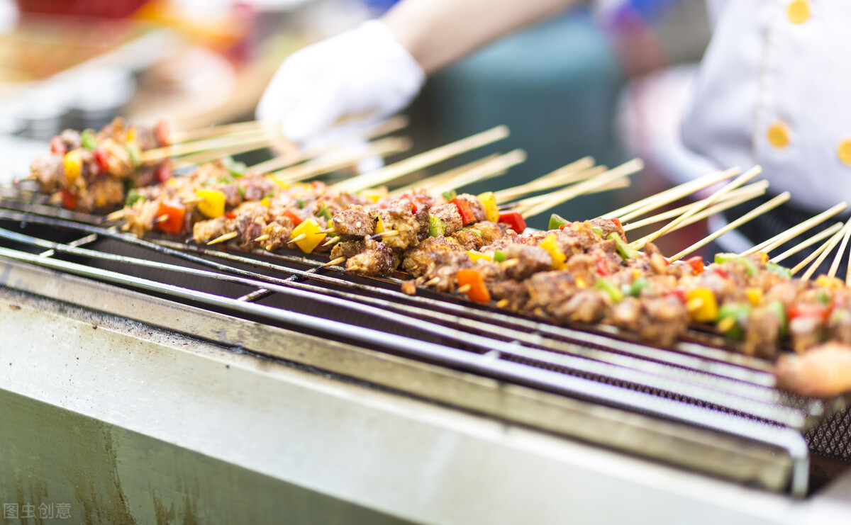 吃夜宵会导致胃癌的发生吗,半夜饿了吃宵夜有害吗