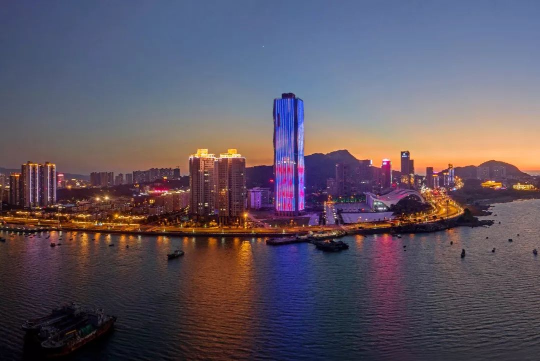 沪媒将连云港市称为长三角城市：上海市vs徐州市，有前厅后院之争