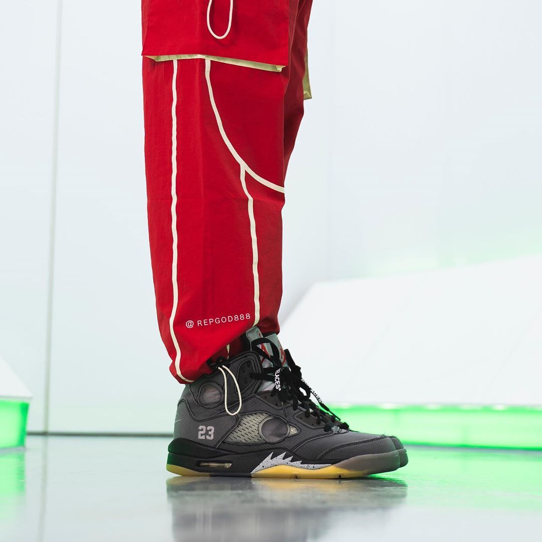 pradaadidas联名鞋多少钱,adidasprada白色