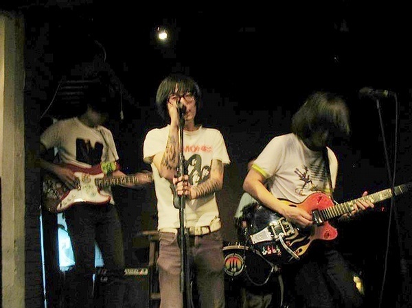 大波浪乐队国外评论,大波浪乐队电音