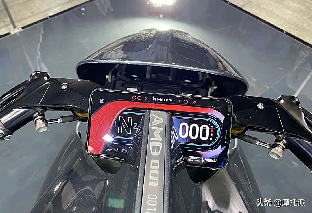 007阿斯顿马丁专属座驾多少钱,阿斯顿马丁摩托车最新款