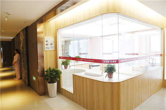 坚强妈妈桑兰阜阳有约，喜喜月子12年庆暨阜阳店开业