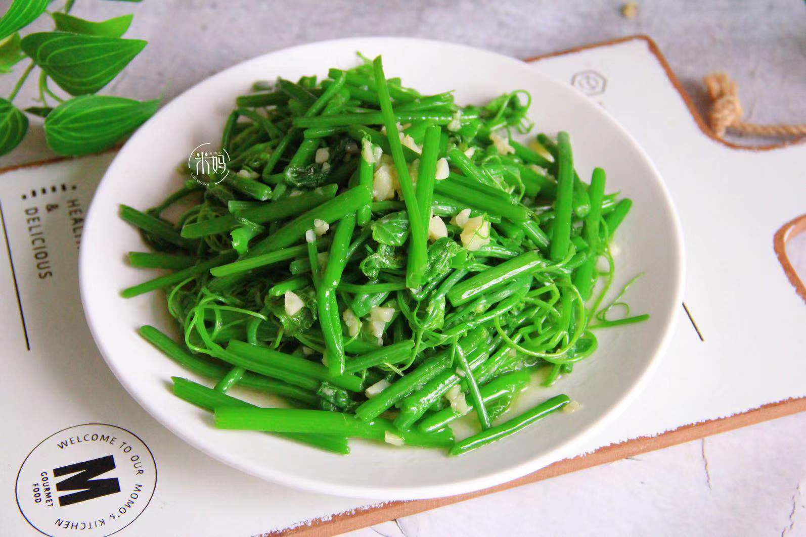 冬天多做此菜脆嫩香甜营养美味,此菜鲜嫩又脆爽