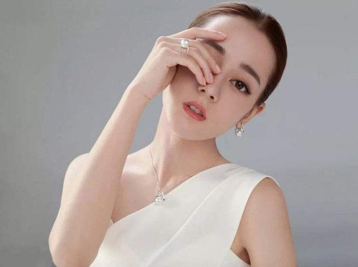 有斑皮肤松弛法令纹怎么办,四十岁脸上长皱纹法令纹怎么办
