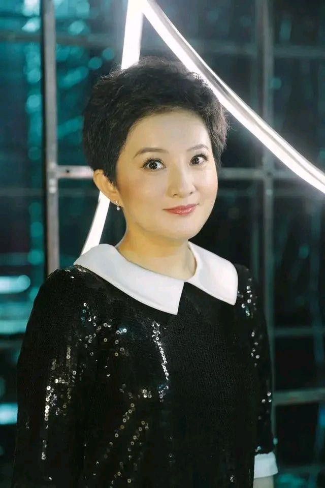 金铭是考上北大学生吗,童星金铭是什么学历