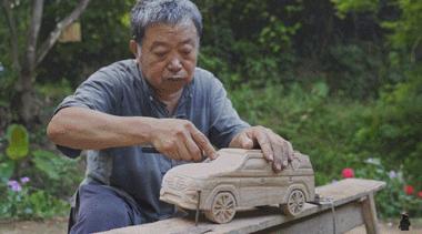 大爷造鲁班凳,60岁中国大爷徒手做鲁班凳