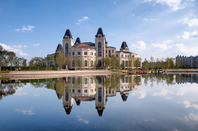 荆门新鸥鹏教育生活馆,荆门新鸥鹏教育项目
