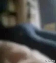 “关注我，给你看我妈洗澡！”