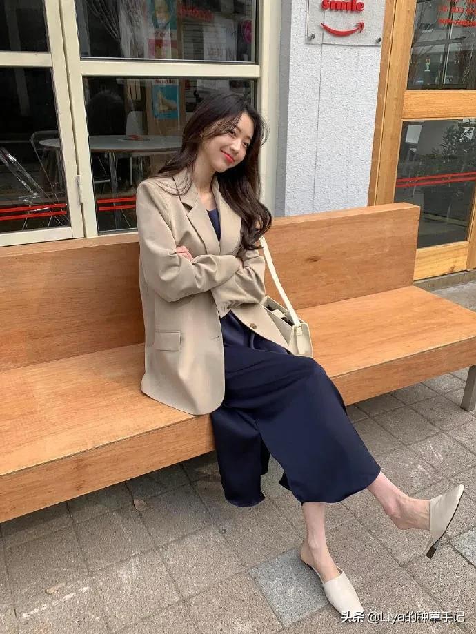 凉鞋穿起来拖沓,凉鞋穿起来没气质