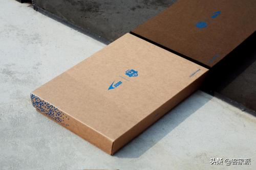 足球新换球衣的球队,中国客家足球俱乐部