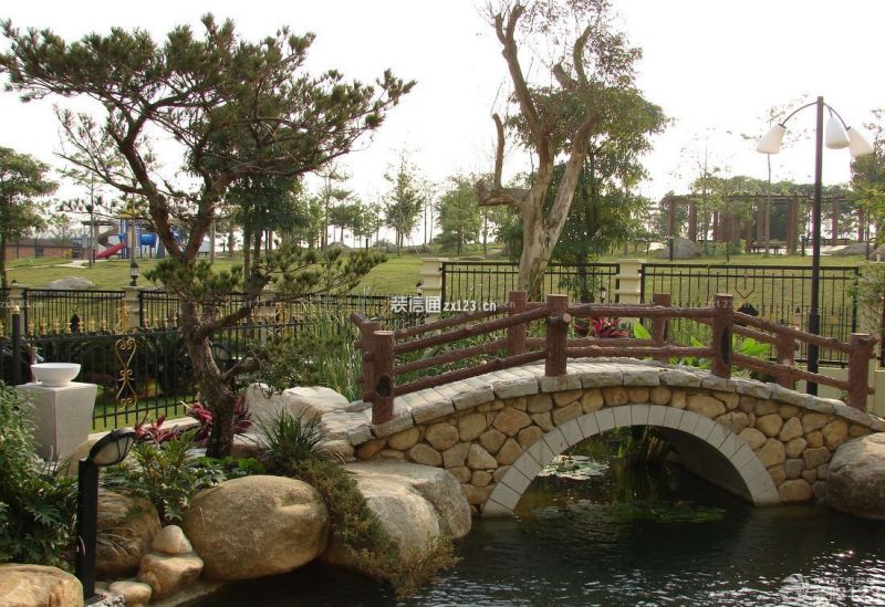 父亲去世土地证怎么办,父亲去世只有土地证房子归谁所有