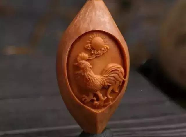 108手串背云如何搭配,5mm的手串搭配多大的背云