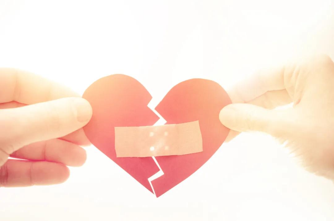 一生气就胃疼怎么回事,一生气就胃疼想吐怎么回事